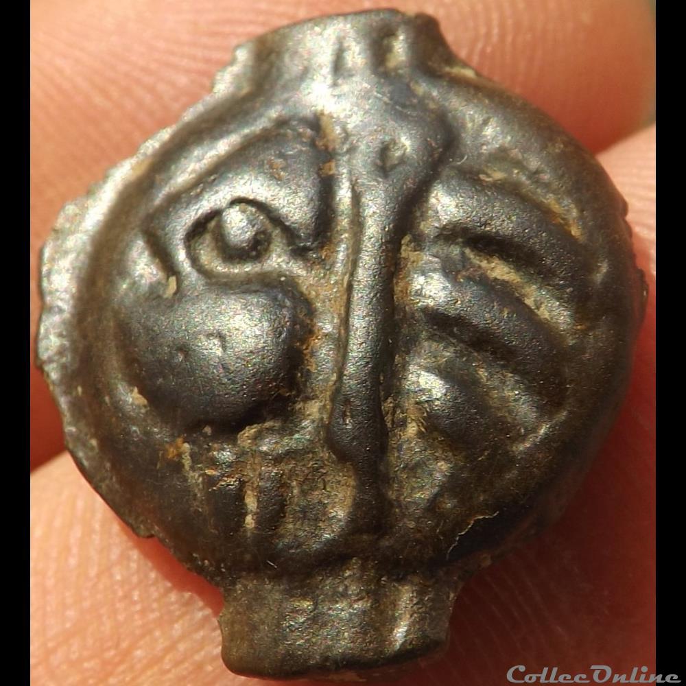 monnaie antique gauloise potin leuque au sanglier a gauche classe i g