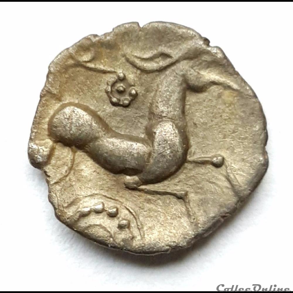 DT série 377 minimi à la tête de Pallas monnaie antique gauloise dt serie 377 minimi a la tete de pallas
