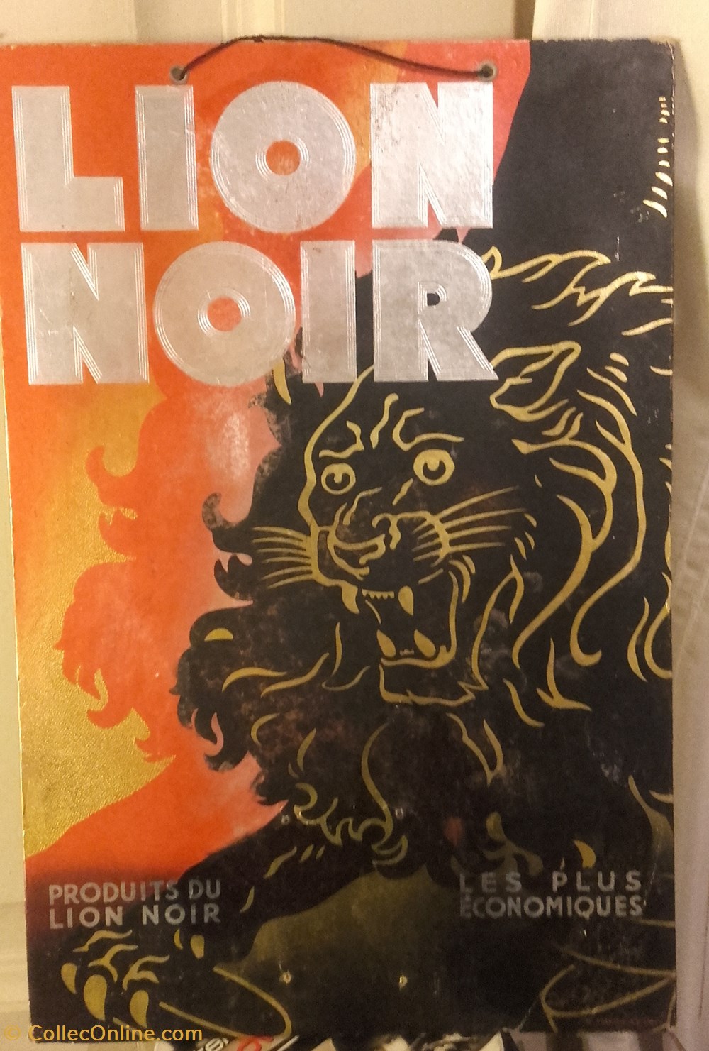 Cirage LION NOIR objets publicitaires publicite sur le lieu de vente plv cirage lion noir