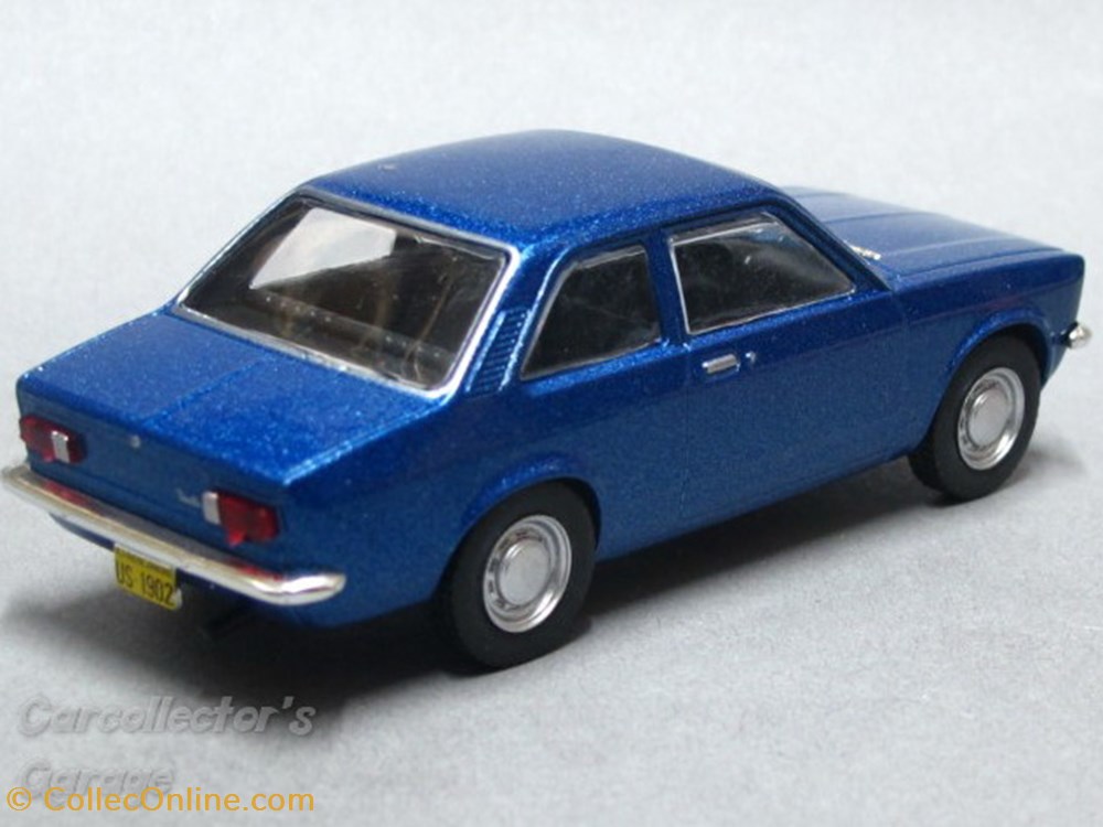 Chevrolet Chevette Luxo 1973 2 modeles reduits chevrolet chevette luxo 1973