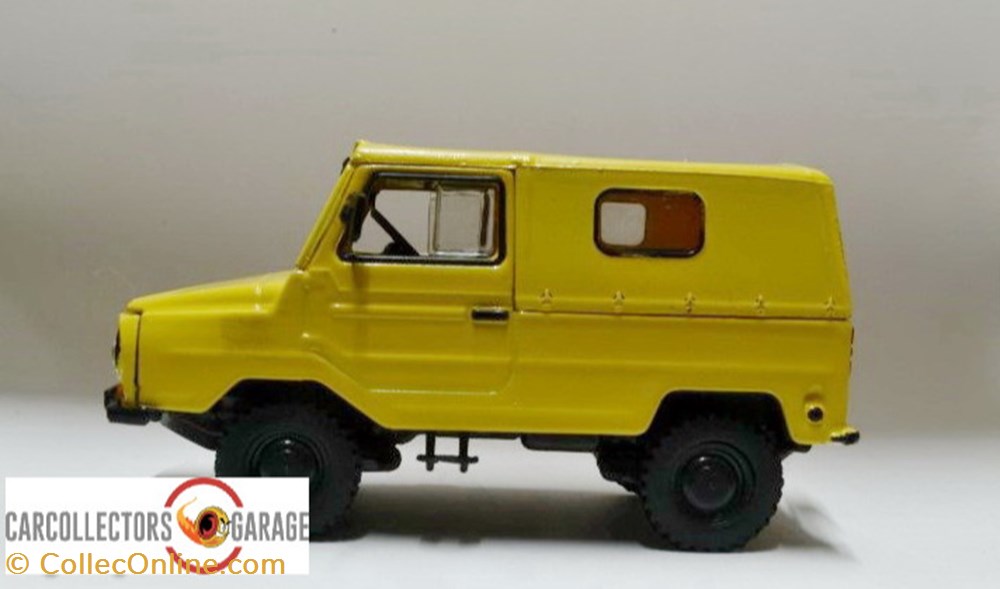 LUAZ 969M 2 modeles reduits luaz 969m