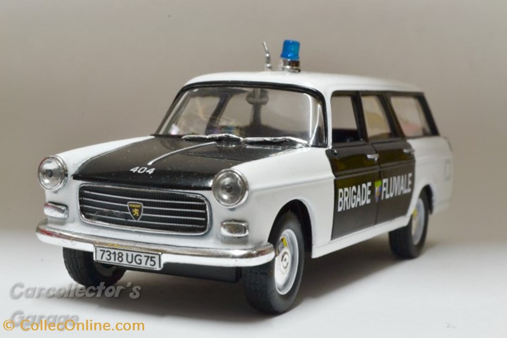 Peugeot 404 Break 2 modeles reduits peugeot 404 break