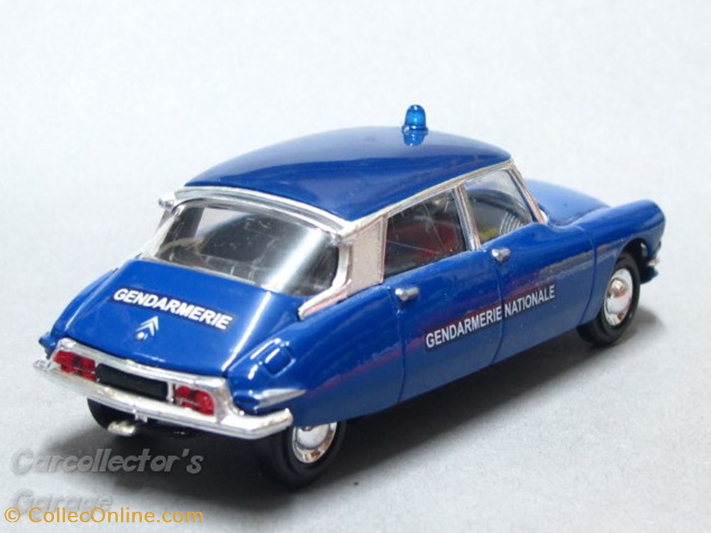 modeles reduits citroen ds19 1956
