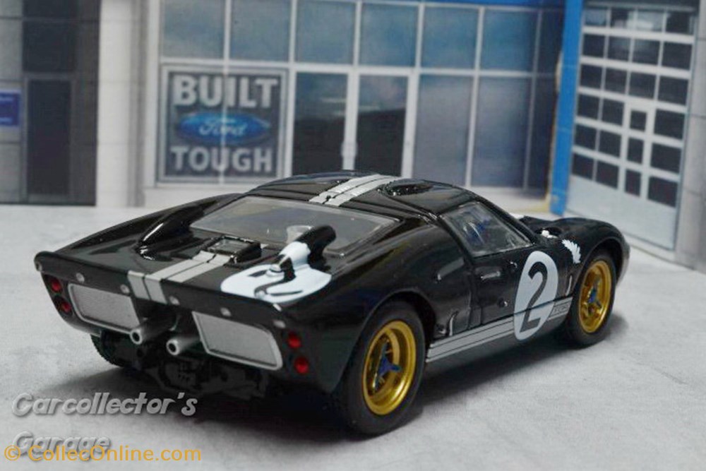 Ford GT MKII 2 modeles reduits ford gt mkii