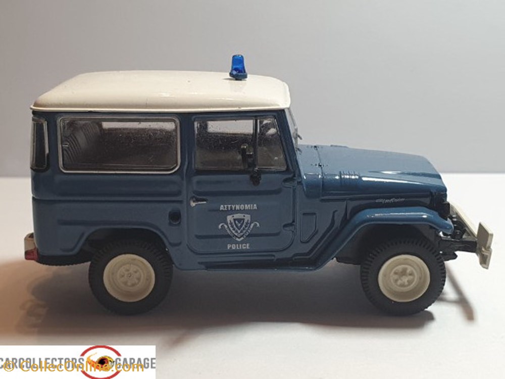 Toyota Land Cruiser 2 modeles reduits toyota land cruiser