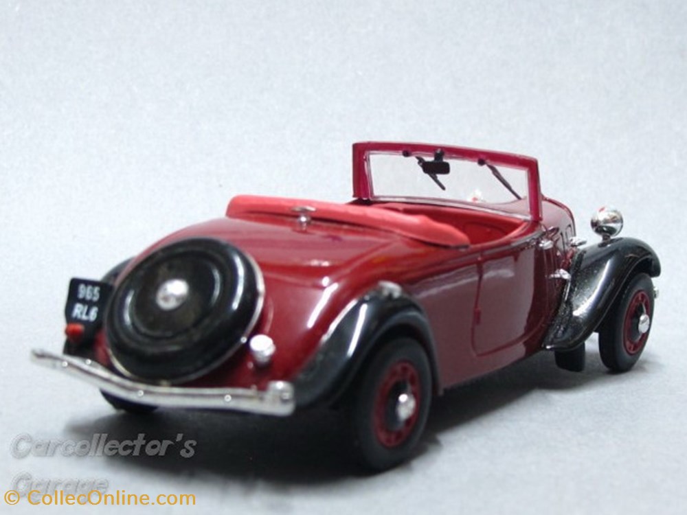 Traction 11CV Cabriolet 1939 modeles reduits traction 11cv cabriolet 1939