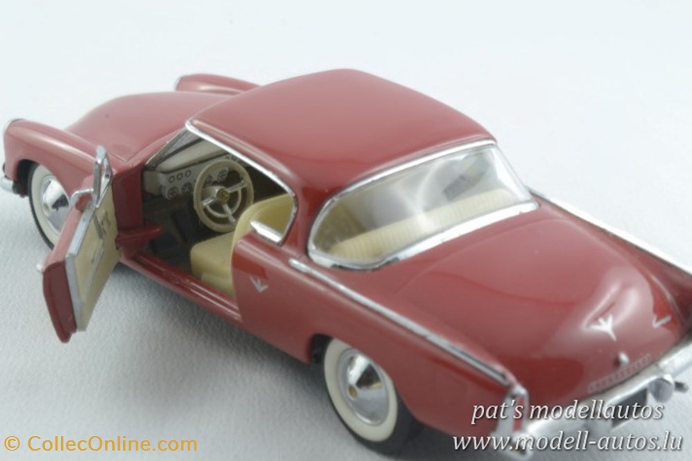 Studebaker Commander Starlight Coupé 1953 4 modeles reduits studebaker commander starlight coupe 1953