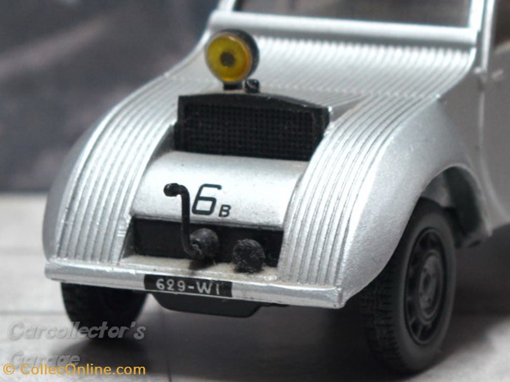 2CV Prototype Terrasson 1939 3 modeles reduits 2cv prototype terrasson 1939