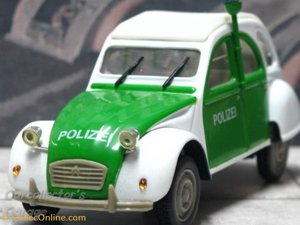 2CV Police Allemande 4 modeles reduits 2cv police allemande