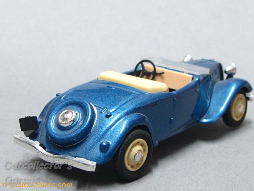 Traction 11CV Cabriolet 1938 modeles reduits traction 11cv cabriolet 1938
