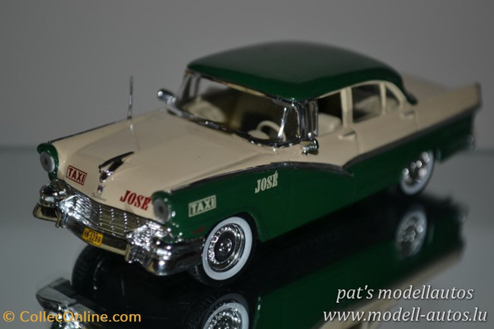 Ford Fairlane Havanne Taxi 1956 3 modeles reduits ford fairlane havanne taxi 1956