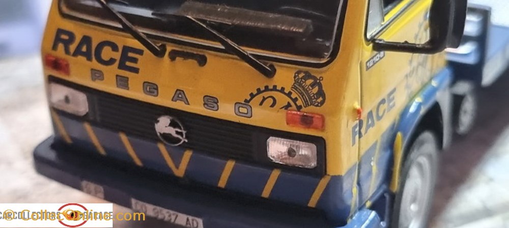modeles reduits pegaso ekus