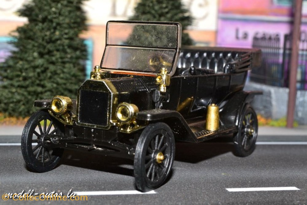 Ford Model T 1912 2 modeles reduits voitures ford model t 1912