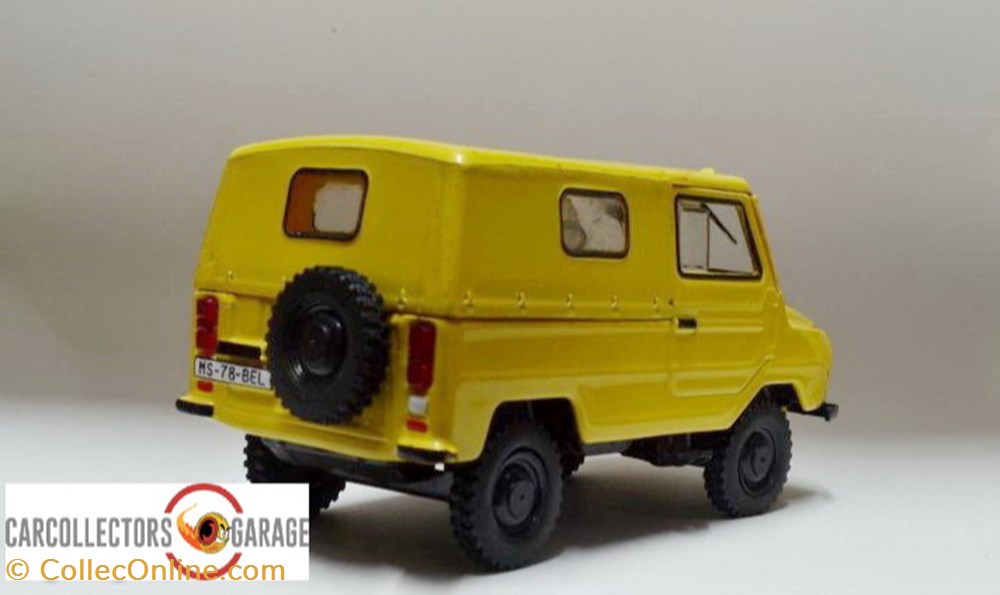 LUAZ 969M 3 modeles reduits luaz 969m