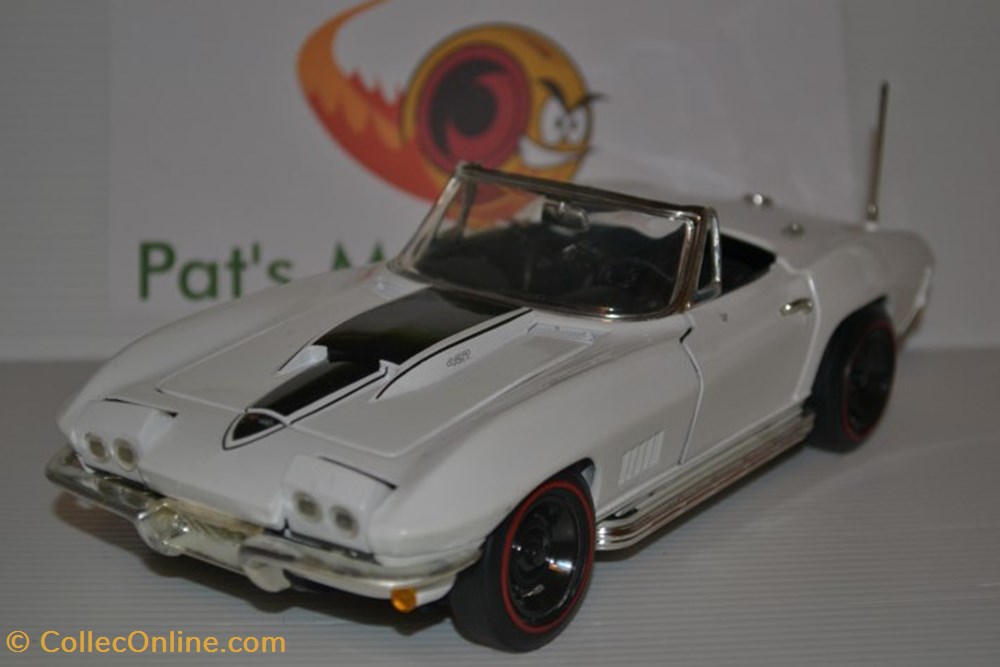 Chevrolet Corvette Convertible 5 modeles reduits chevrolet corvette convertible