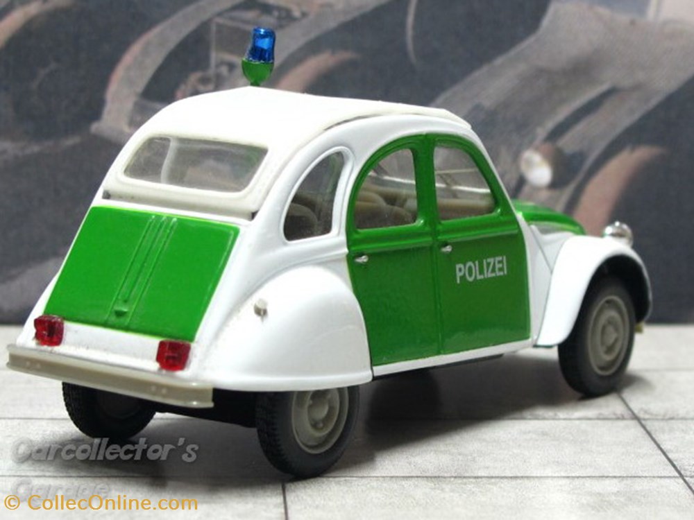 2CV Police Allemande 3 modeles reduits 2cv police allemande
