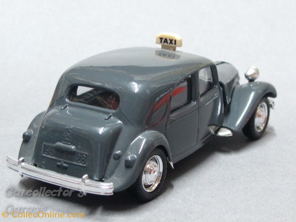 Traction 15CV 1952 modeles reduits traction 15cv 1952
