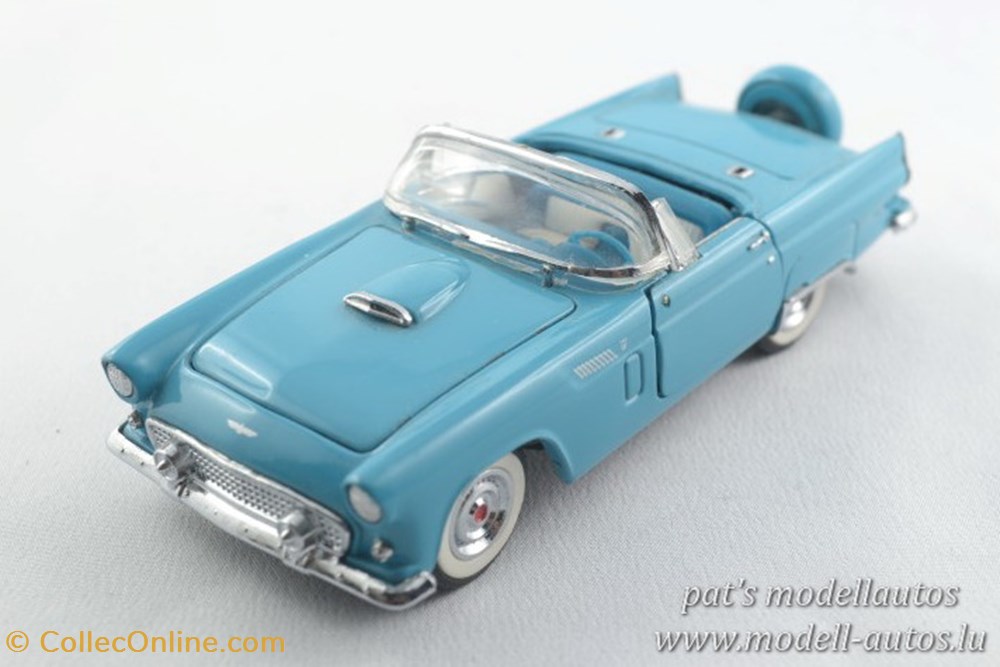 Ford Thunderbird 1956 3 modeles reduits ford thunderbird 1956