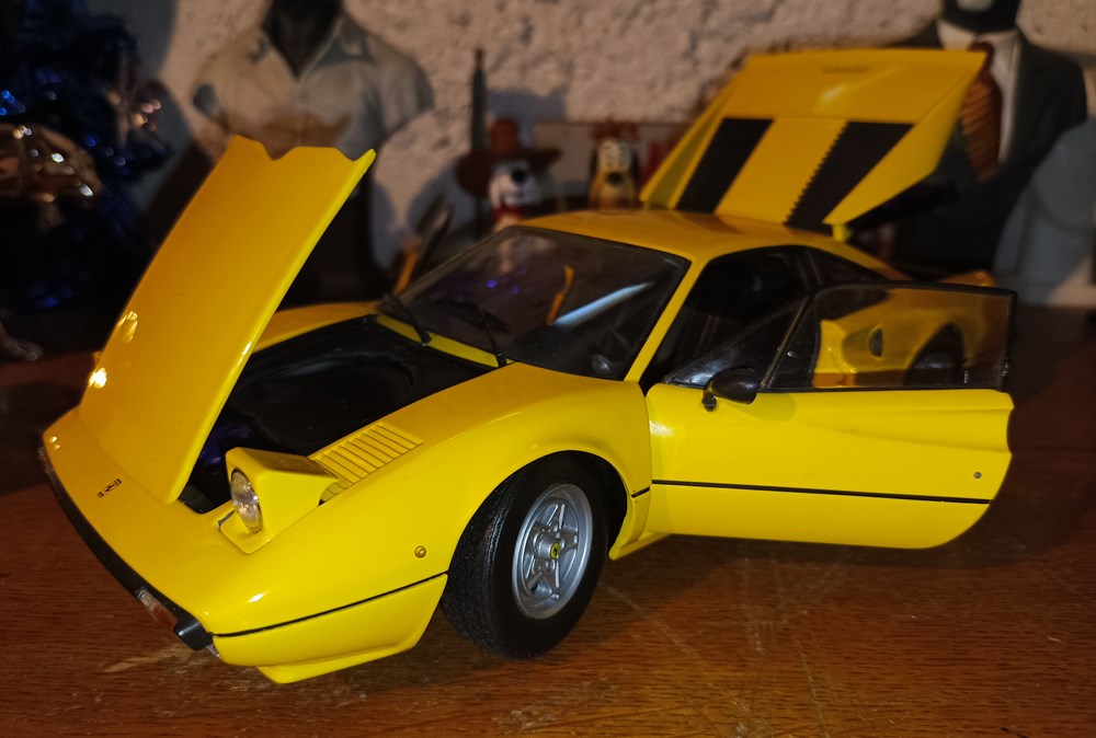modeles reduits 1976 308 gtb kyosho