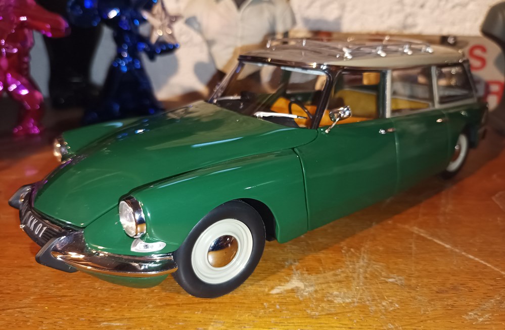 ID 19 Break 1967 Vert Jura 300 pcs Norev modeles reduits id 19 break 1967 vert jura 300 pcs norev
