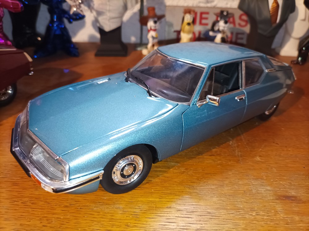 SM 1971 Bleu platine Norev modeles reduits sm 1971 bleu platine norev