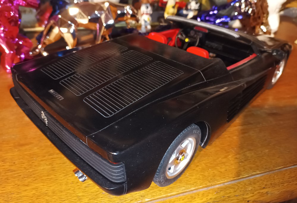 modeles reduits ferrari testarossa spider 1998 kit gtspirit