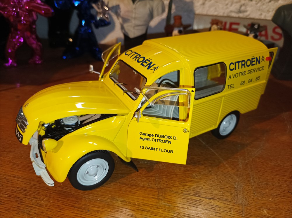modeles reduits 2cv fourgonnette 1969 ak 350 citroen a votre service solido