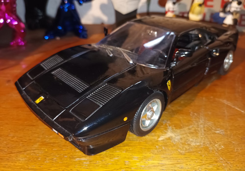 1984 288 GTO noir Bburago modeles reduits 1984 288 gto noir bburago