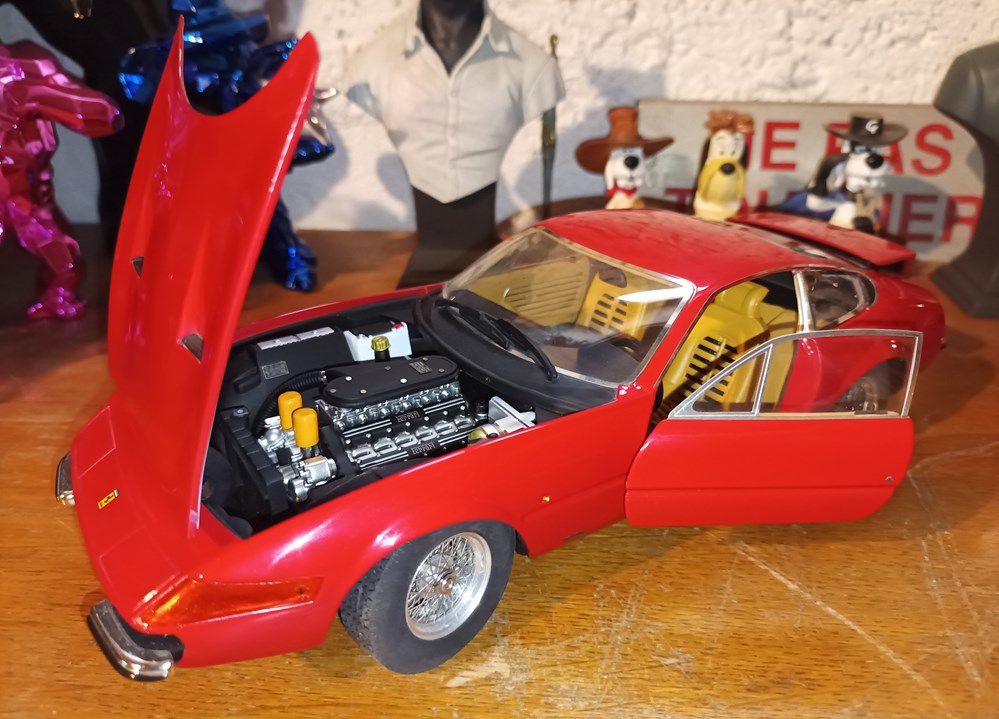 1968 365 GTB4 Hot Wheels modeles reduits 1968 365 gtb4 hot wheels
