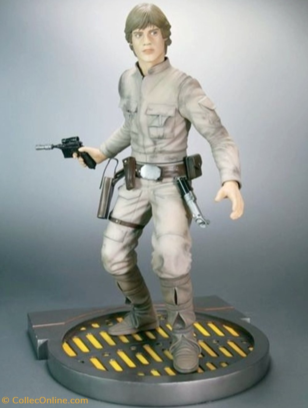 STAR WARS - LUKE SKYWALKER "BESPIN" STATUETTE ARTFX 1/7 30 CM figurines cinema star wars luke skywalker bespin statuette artfx 1 7 30 cm