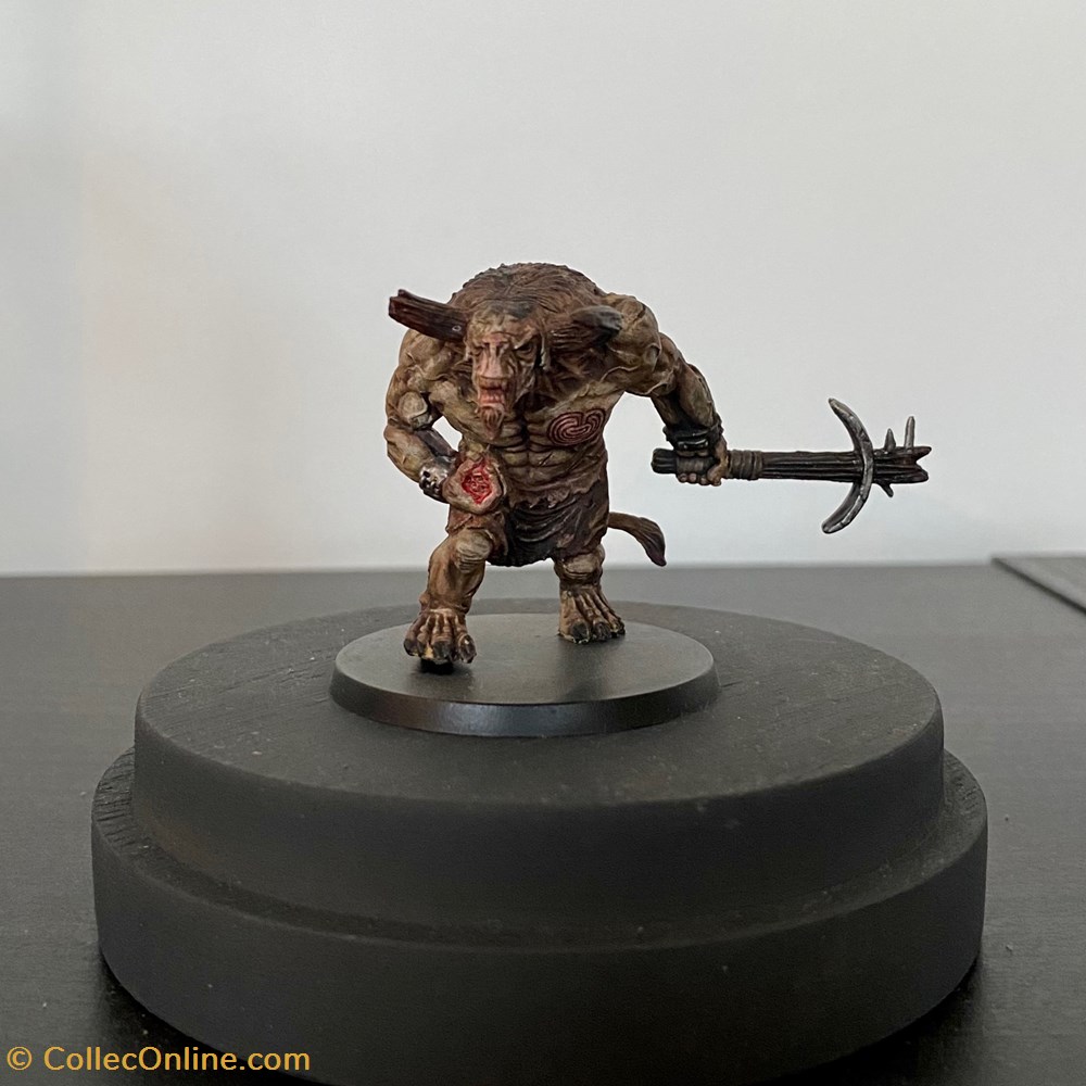 Le Minotaure - Mythic Battle figurines jeux de plateaux le minotaure mythic battle