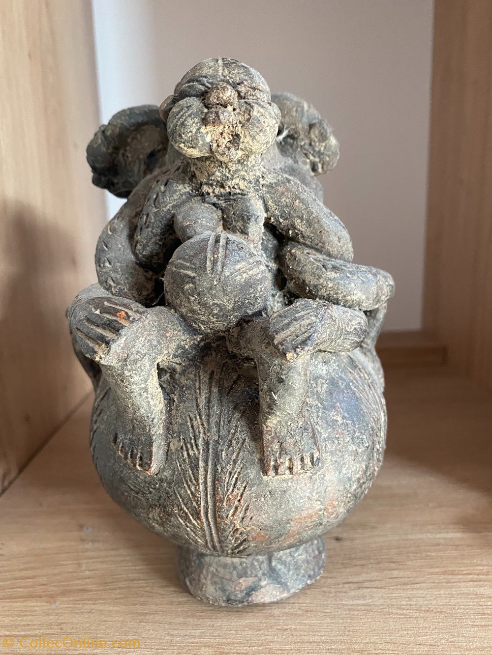 Bruleur huile de senteur camerounais art antiquites africain statuettes bruleur huile de senteur camerounais