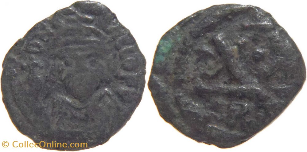 byzantine Constantinople petit bonze à identifier monnaies byzantines byzantine constantinople petit bonze a identifier