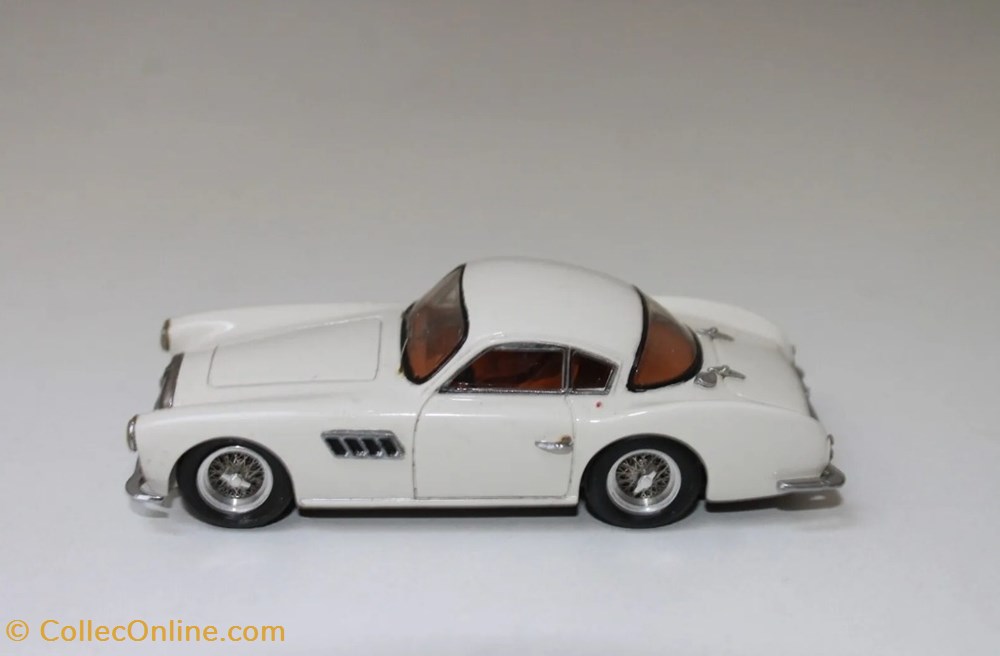 TALBOT LAGO 2,5L COUPE 1956 modeles reduits voitures talbot lago 2 5l coupe 1956