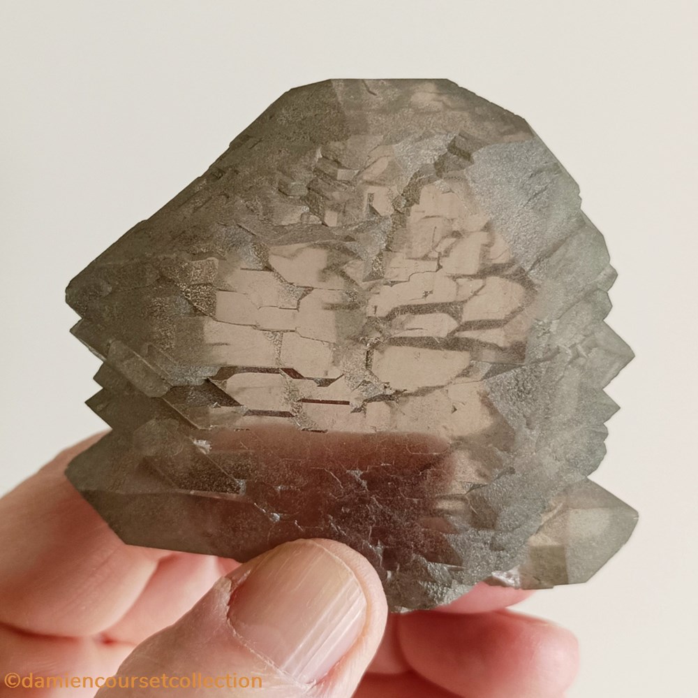 Gwindel - Talèfre - France 3 mineraux meteorites quartz gwindel talefre france