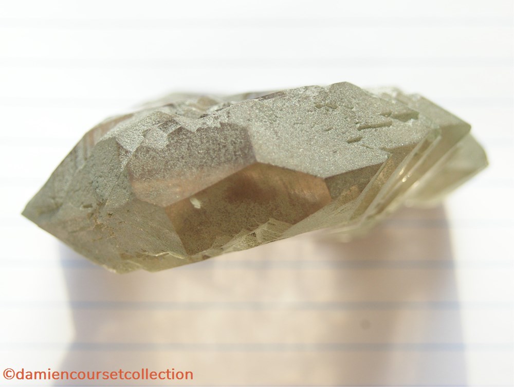 Gwindel - Talèfre - France 5 mineraux meteorites quartz gwindel talefre france