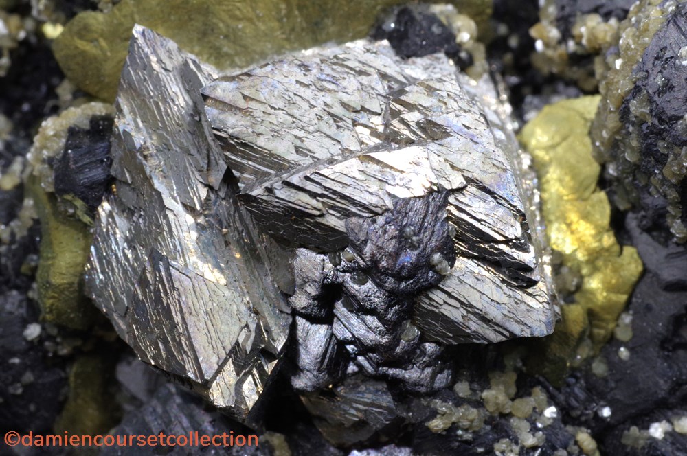 Chalcopyrite, Sphalérite et Arsénopyrite 5 mineraux meteorites chalcopyrite sphalerite et arsenopyrite