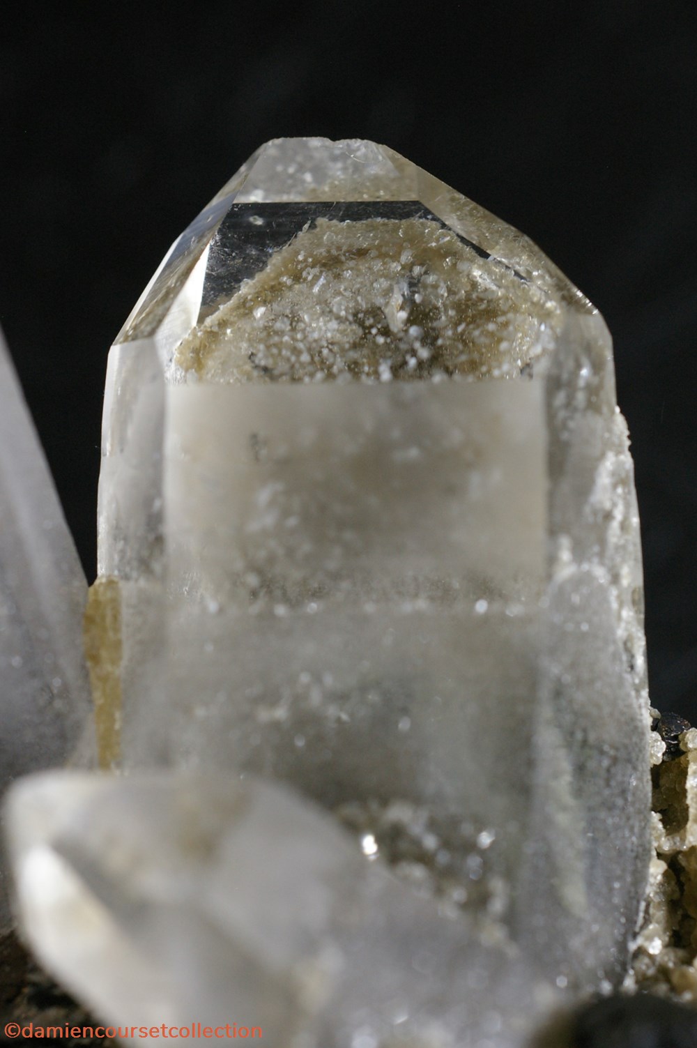mineraux meteorites quartz sceptre chalcopyrite et ferberite