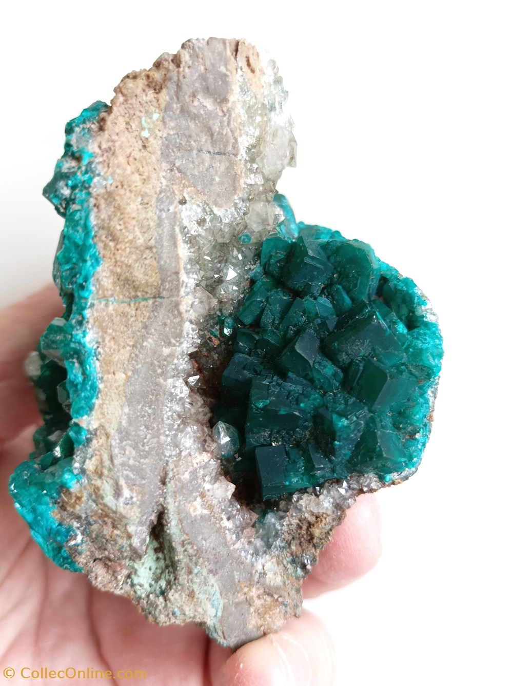 Dioptase et quartz mineraux meteorites dioptase et quartz