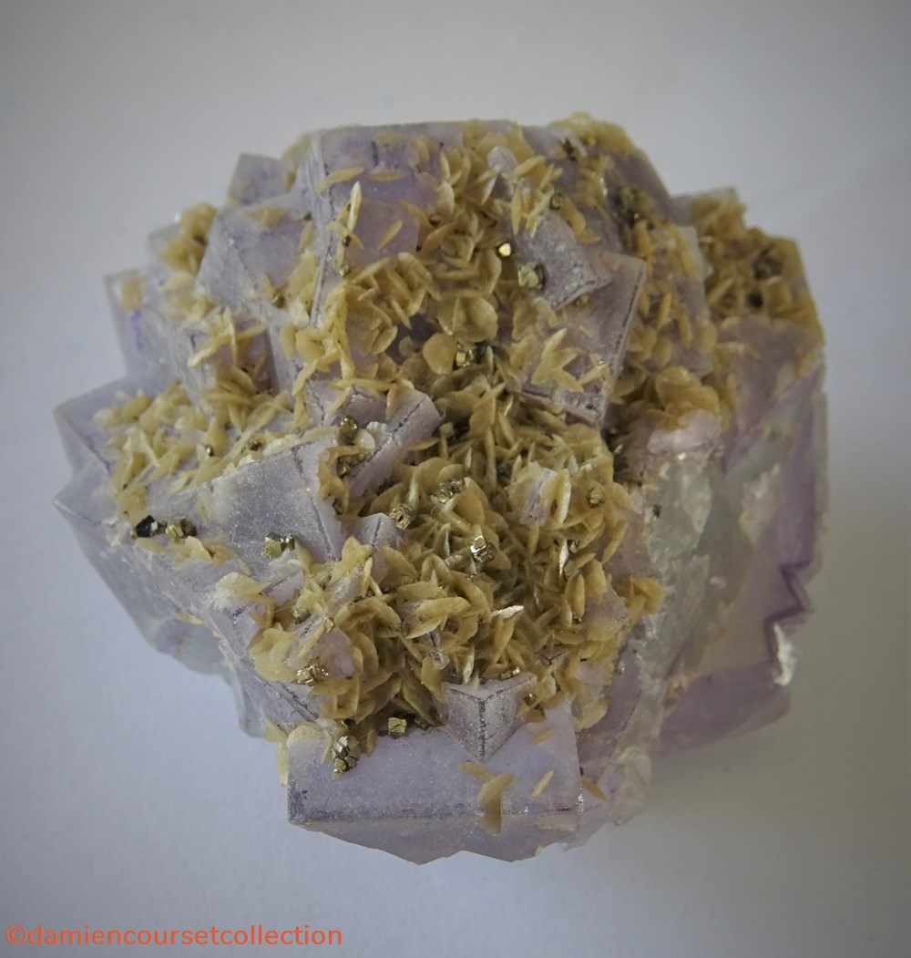 Fluorite et Sidérite de Panasqueira mineraux meteorites fluorite et siderite de panasqueira