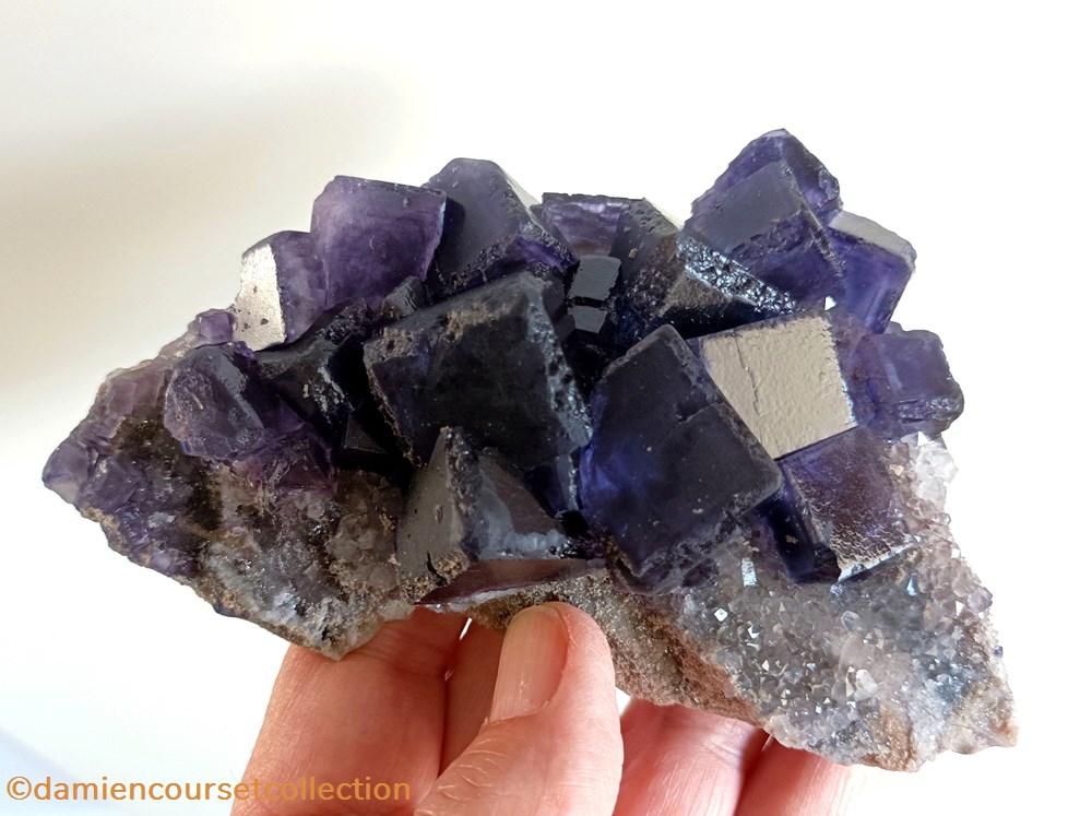 Fluorite sur quartz, "Coquera la Negrina", La Collada 2 mineraux meteorites fluorite sur quartz coquera la negrina la collada