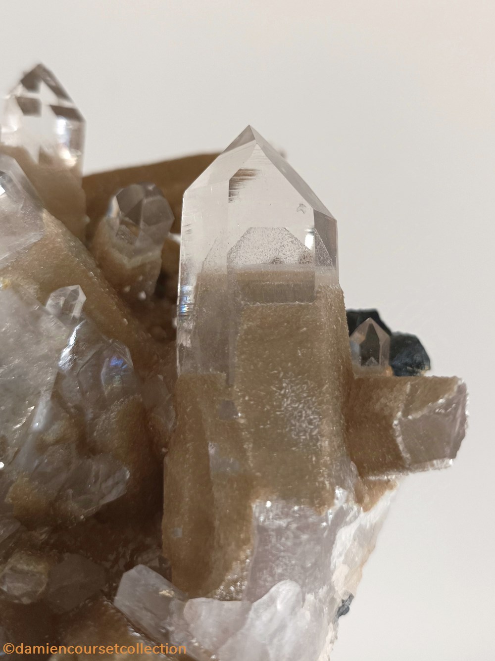 Sphalerite, ferberite, quartz et muscovite 4 mineraux meteorites sphalerite ferberite quartz et muscovite