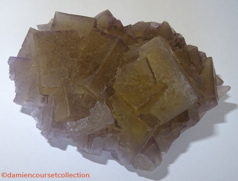 Fluorite, L'Arbouet (Pyrennées-atlantiques) mineraux meteorite fluorite arbouet pyrennees atlantiques
