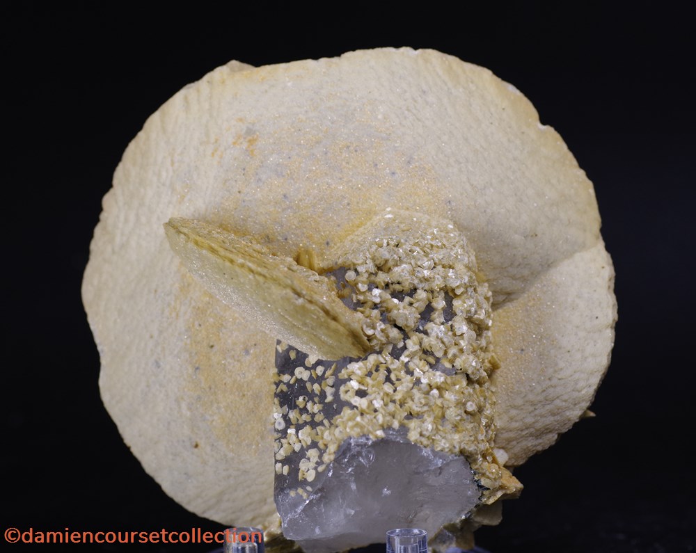 Sidérite sur Quartz mineraux meteorites siderite sur quartz