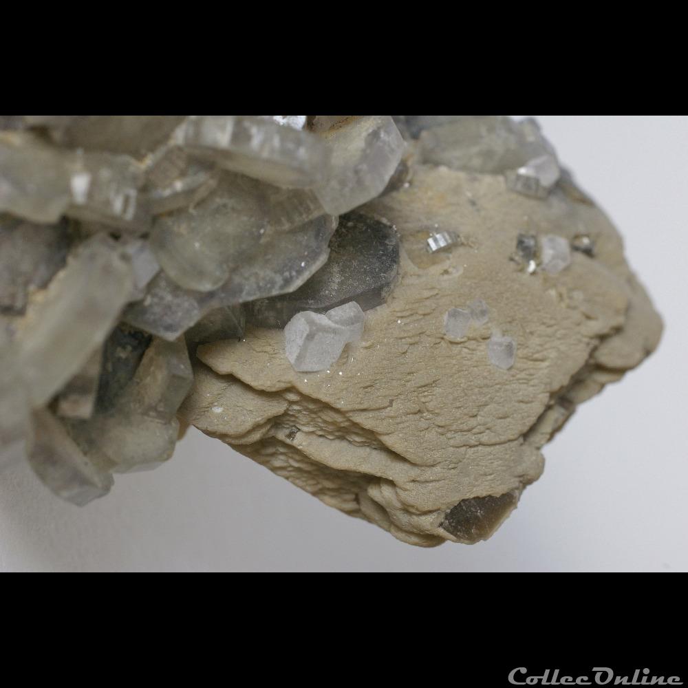Apatite, Sidérite, fluorite et Arséonopyrite 4 mineraux meteorites fluorapatite apatite siderite fluorite et arseonopyrite