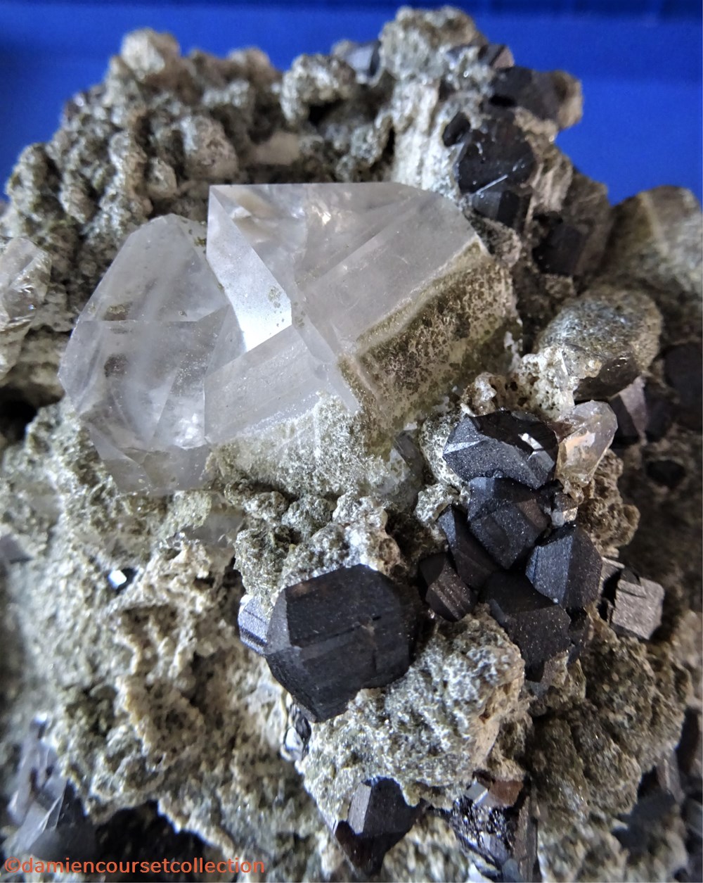 Cassitérite (XXL) 5 mineraux meteorites cassiterite xxl