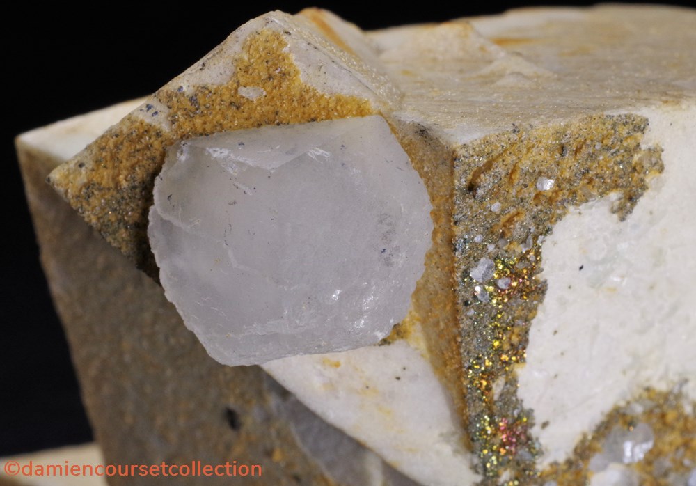 Dolomite et Calcite 4 mineraux meteorites dolomite et calcite