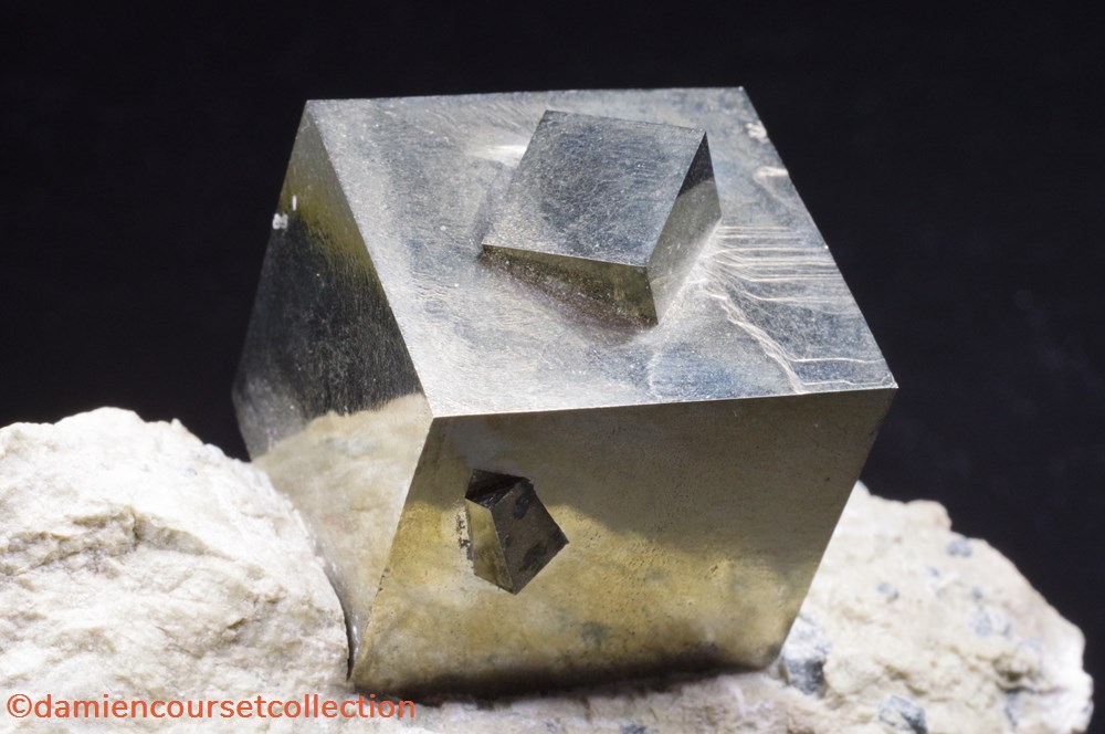 Pyrite (Espagne) mineraux meteorites pyrite espagne