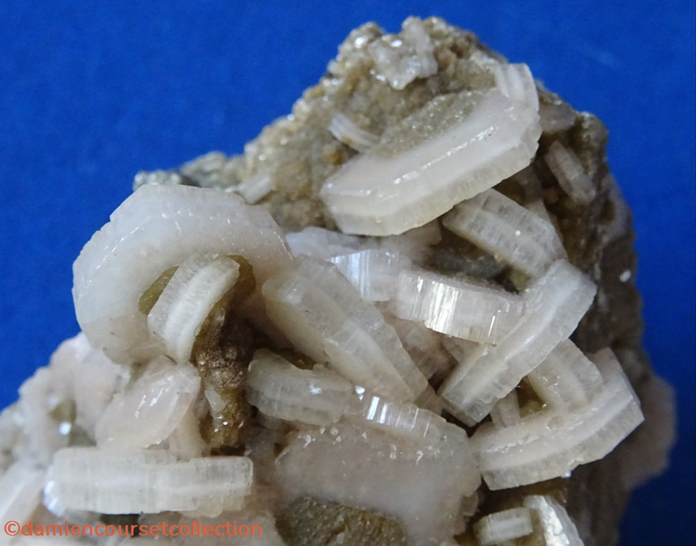 Apatite 3 mineraux meteorite fluorapatite apatite