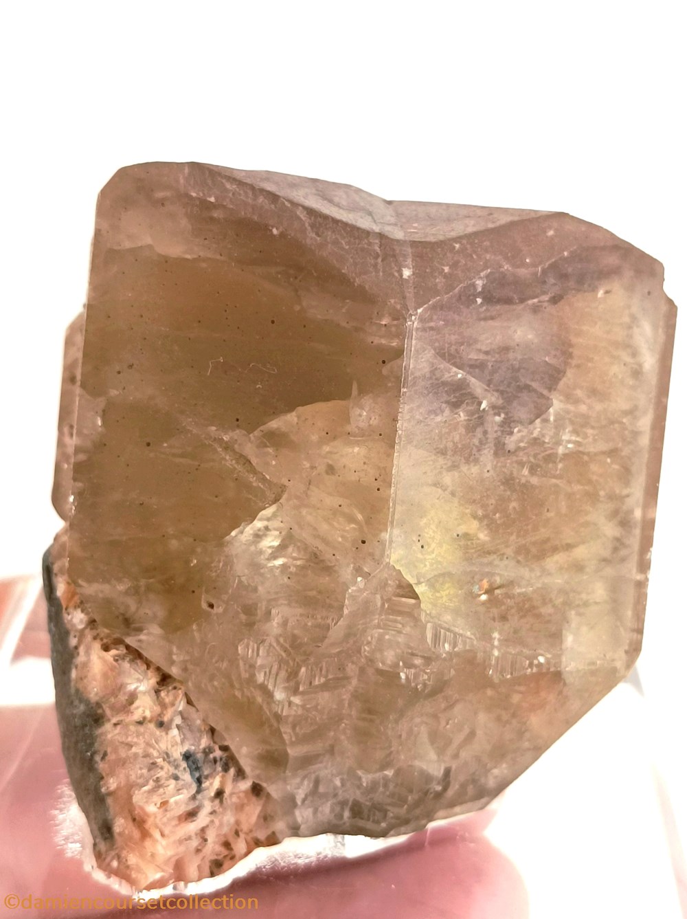 Cerusite sur Baryte 2 mineraux meteorites cerusite sur baryte